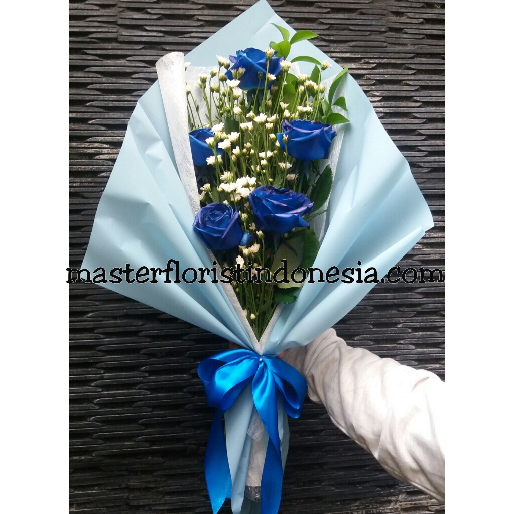 handbouquet blue rose di bekasi