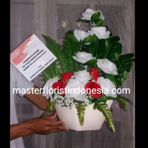 toko bunga vase di kelapa gading 087878740559 Kode: mfi-bv-21a