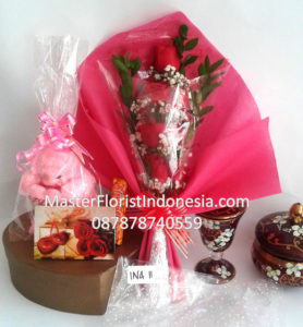 jual bunga valentine di bogor 087878740559 kode : mfi-bv-06