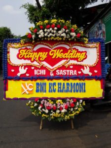 Bunga Papan Wedding Online di Jakarta Pusat Call 087878740559