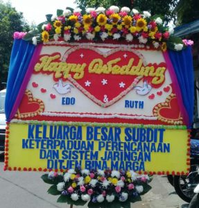 Jual Rangkaian Bunga Papan Pernikahan di Jakarta Call : 087878740559