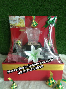 Parcel Pecah Belah Lebaran Crystal Kode : KS 07